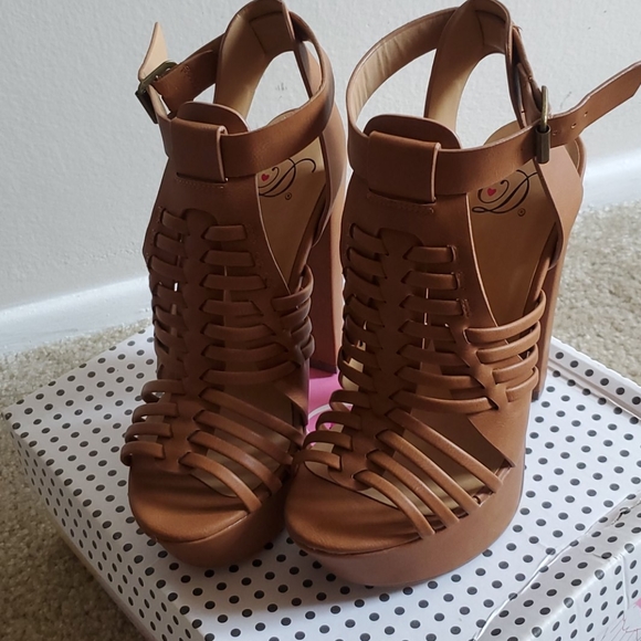 Women's freedom-s high heel platform shoe - Picture 5 of 5